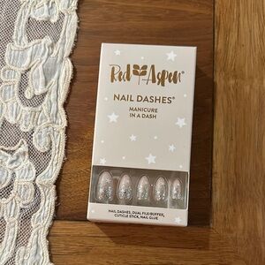 Red Aspen Nail Dashes with Glitter